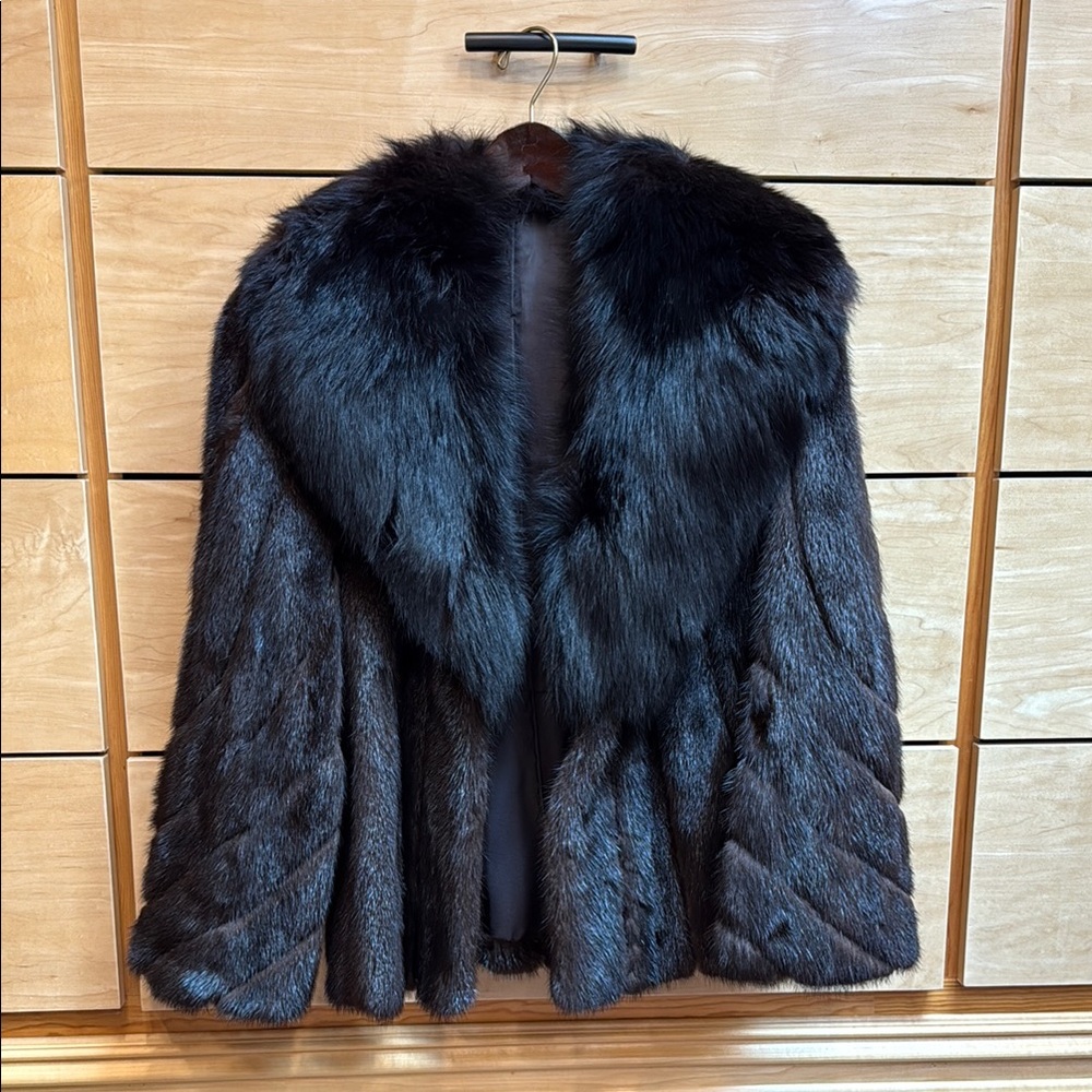 Luxurious vintage Black / Brown mink and fox Fur Coat